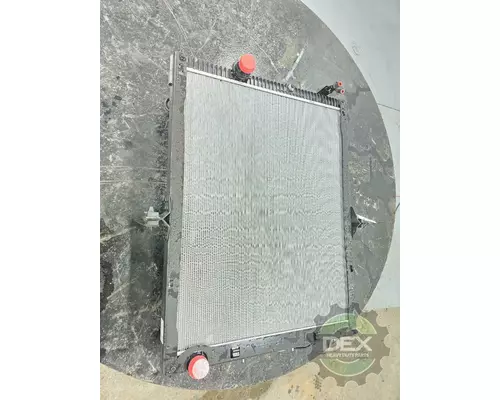 VOLVO VNL660 Radiator