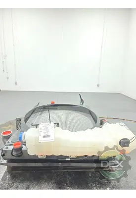 VOLVO VNL660 Radiator