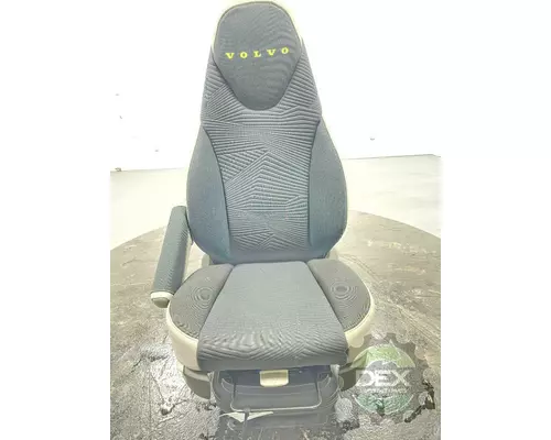 VOLVO VNL660 Seat, Front