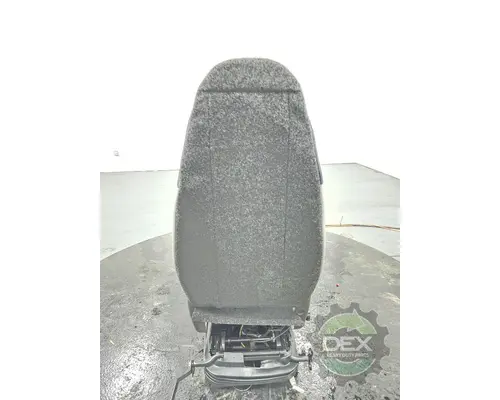 VOLVO VNL660 Seat, Front