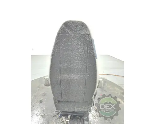 VOLVO VNL660 Seat, Front