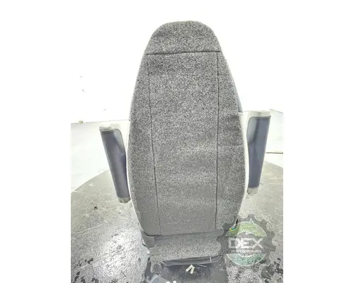 VOLVO VNL660 Seat, Front