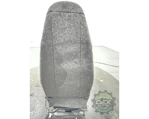 VOLVO VNL660 Seat, Front