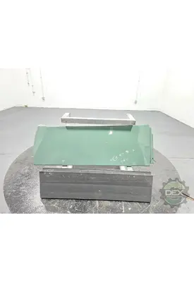 VOLVO VNL660 Spoiler, Front