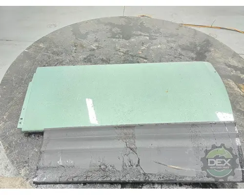 VOLVO VNL660 Spoiler, Front