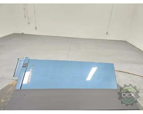 VOLVO VNL660 Spoiler, Front