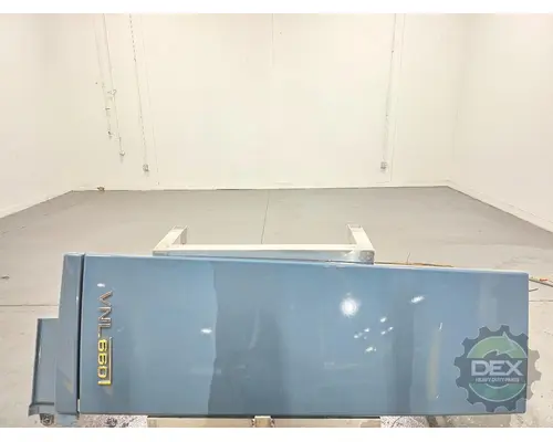 VOLVO VNL660 Spoiler, Front