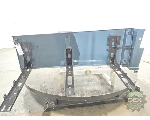 VOLVO VNL660 Spoiler, Front