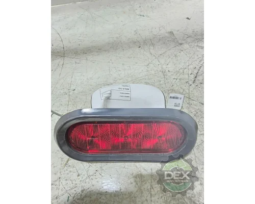 VOLVO VNL660 Tail Lamp