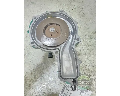 VOLVO VNL660 Water Pump