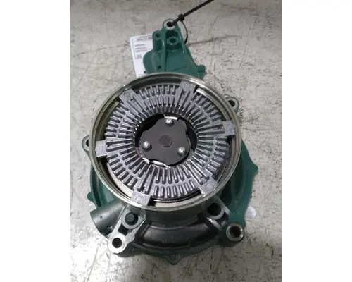 VOLVO VNL660 Water Pump