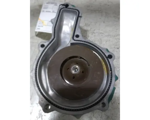 VOLVO VNL660 Water Pump