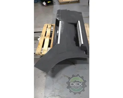 VOLVO VNL670 1644 bulb socket