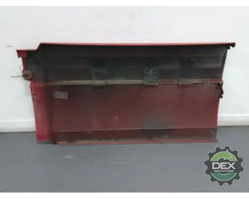 VOLVO VNL670 1644 bulb socket