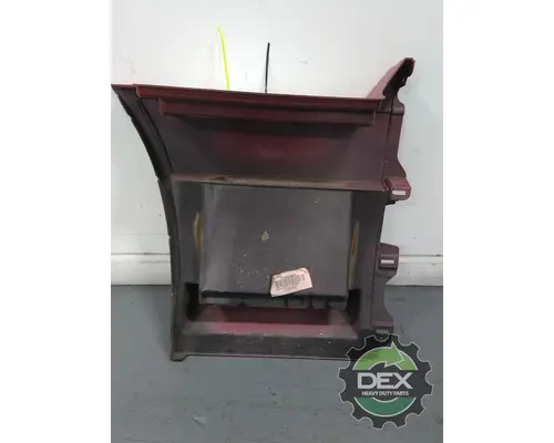 VOLVO VNL670 1644 bulb socket