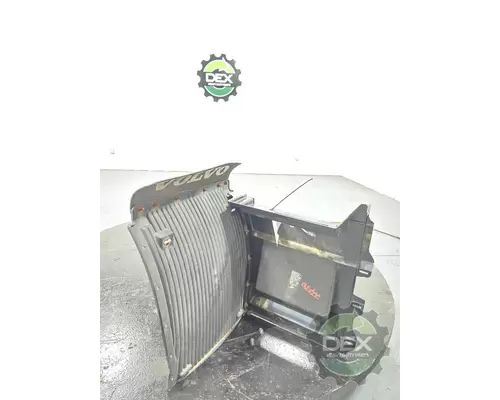 VOLVO VNL670 1644 bulb socket