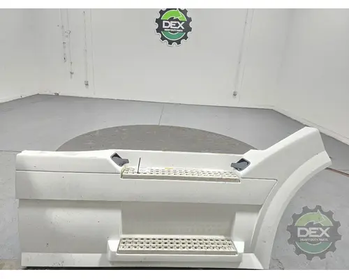 VOLVO VNL670 1644 bulb socket