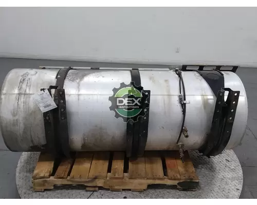 VOLVO VNL670 2341 fuel tank