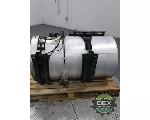 VOLVO VNL670 2341 fuel tank