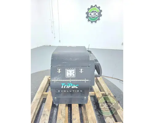 VOLVO VNL670 8752 auxiliary heater, petrol and diesel