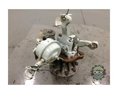 VOLVO VNL670 Axle Assembly, Front (Steer)