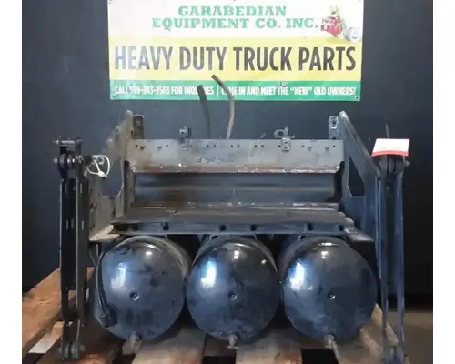 VOLVO VNL670 Battery Boxes