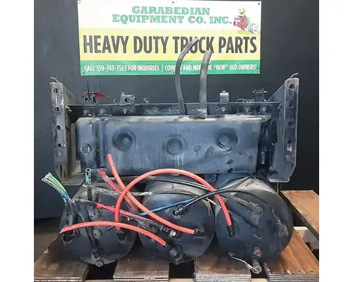 VOLVO VNL670 Battery Boxes