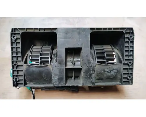 VOLVO VNL670 Blower Motor (HVAC)