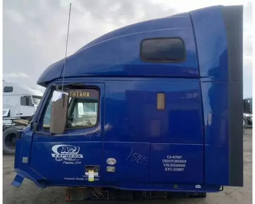 VOLVO VNL670 Cab Assembly