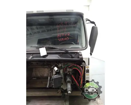VOLVO VNL670 Cab