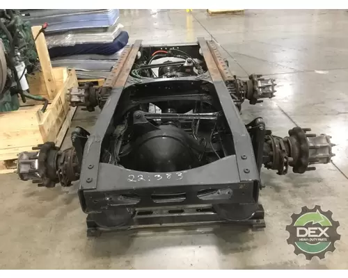 VOLVO VNL670 Cutoff Assembly (Housings & Suspension Only)
