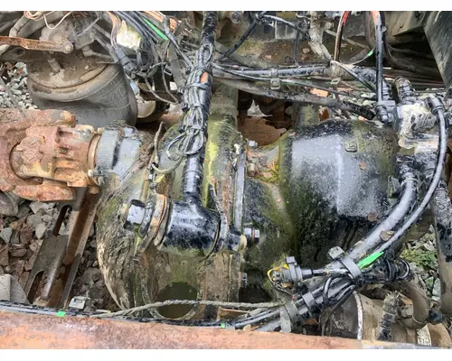 VOLVO VNL670 Cutoff Assembly