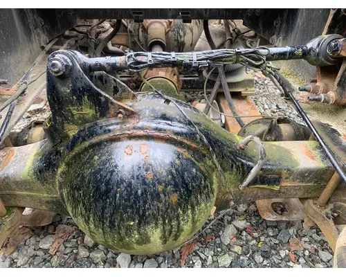 VOLVO VNL670 Cutoff Assembly