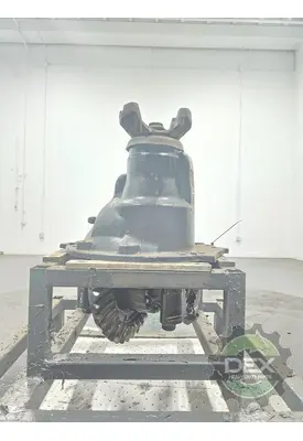 VOLVO VNL670 Differential Assembly (Front, Rear)