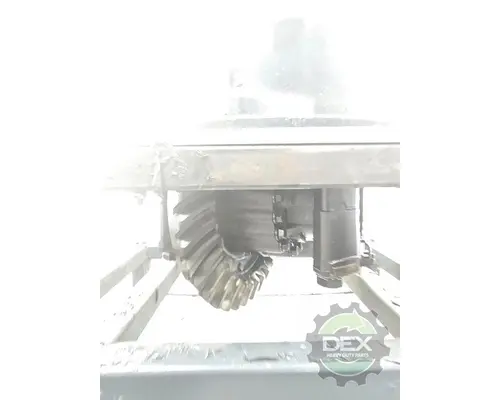 VOLVO VNL670 Differential Assembly (Front, Rear)