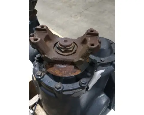 VOLVO VNL670 Differential Assembly (Front, Rear)