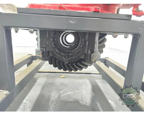 VOLVO VNL670 Differential Assembly (Front, Rear)
