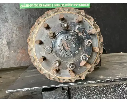 VOLVO VNL670 Differential Housing (Front)