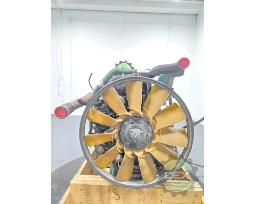 VOLVO VNL670 Engine Assembly