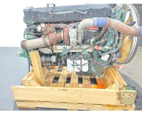 VOLVO VNL670 Engine Assembly