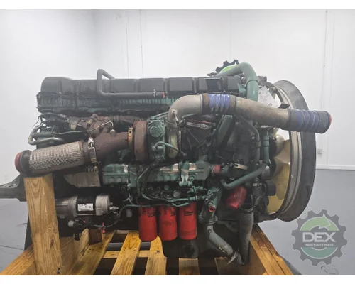 VOLVO VNL670 Engine Assembly