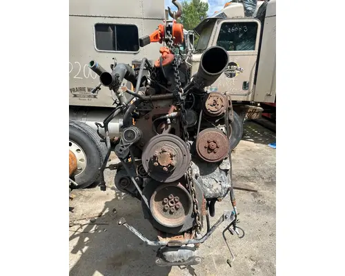 VOLVO VNL670 Engine Assembly