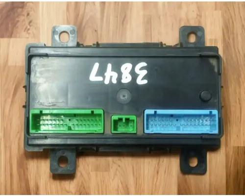 VOLVO VNL670 Engine Control Module (ECM)