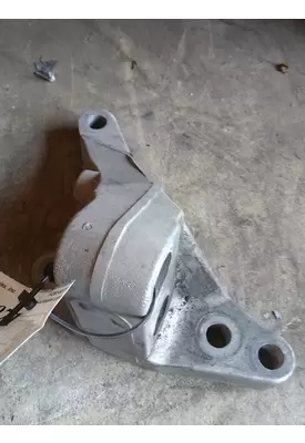 VOLVO VNL670 Engine Mounts