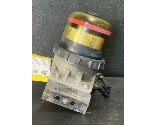 VOLVO VNL670 FilterWater Separator