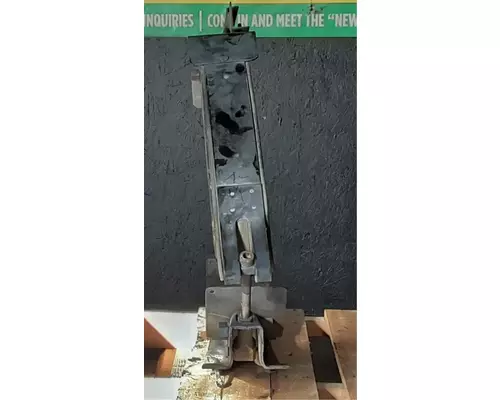 VOLVO VNL670 Fuel Tank Brackets