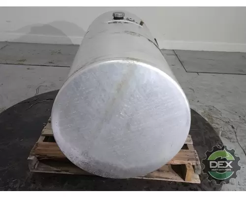 VOLVO VNL670 Fuel Tank