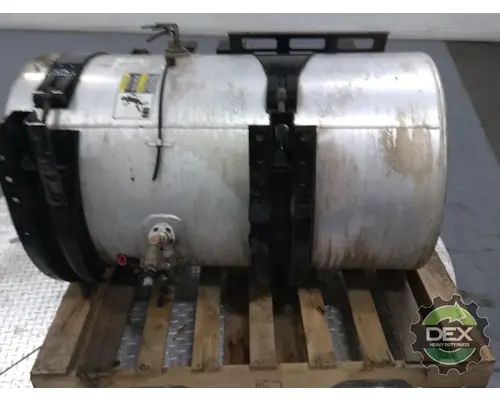 VOLVO VNL670 Fuel Tank