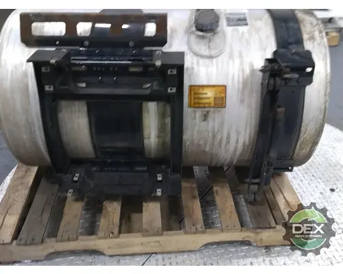 VOLVO VNL670 Fuel Tank