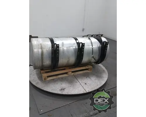 VOLVO VNL670 Fuel Tank